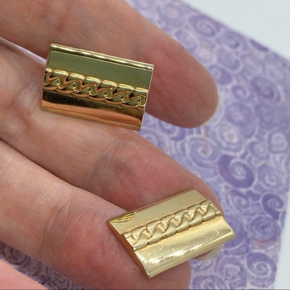 SWANK Gold Cuff Links